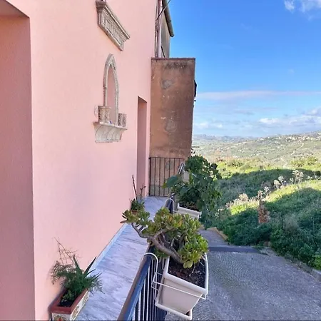 Casa Santa Croce Holiday home *